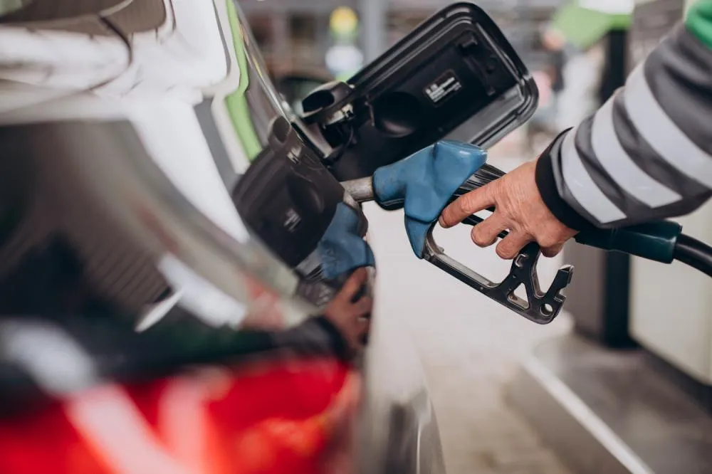 Preços do Diesel oscilam entre sete e oito reais em Urussanga