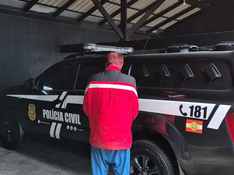 Polícia Civil prende “Xuxa”, suspeito de série de furtos em Penha e Balneário Piçarras