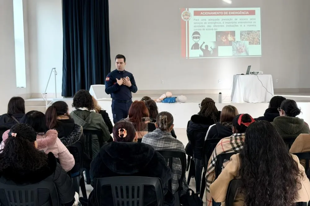 Professoras de CEIs da Afasc passam por capacitação em Primeiros Socorros